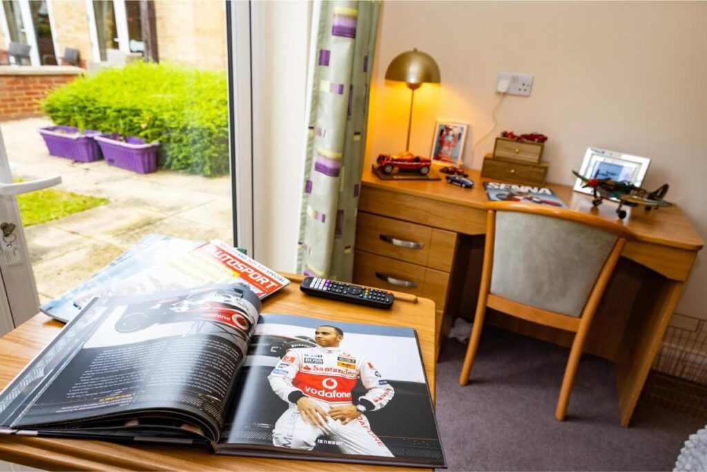 bedroom-with-a-magazine-on-the-side